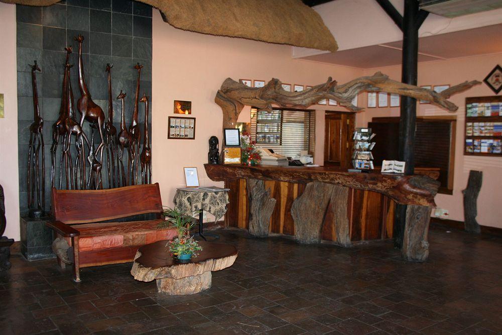 Oshakati Country Hotel Ngoại thất bức ảnh